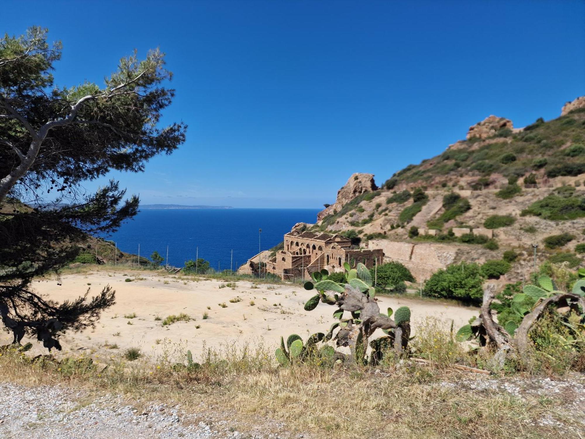 Oasi Blu Monolocale Vista Mare Διαμέρισμα Nebida Εξωτερικό φωτογραφία